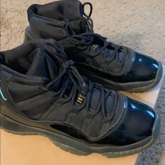 Jordan 11s - Picture 4 of 4